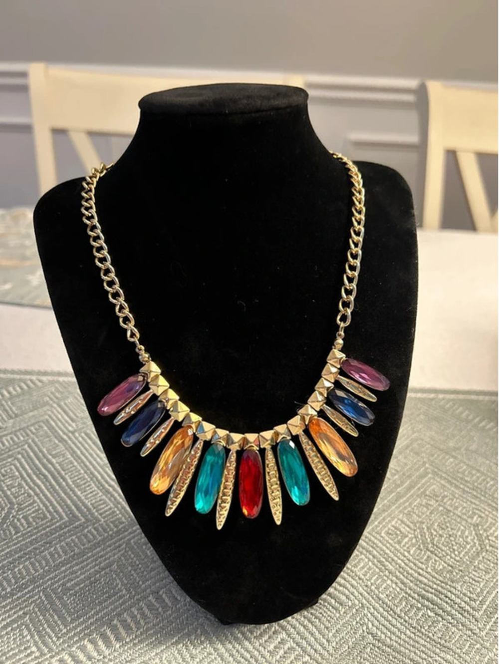 Colorful dangle necklace